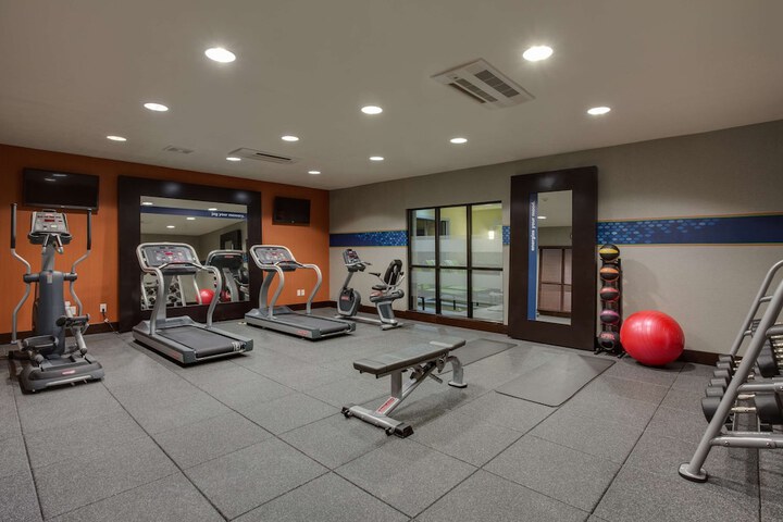 Hampton Inn & Suites Elyria