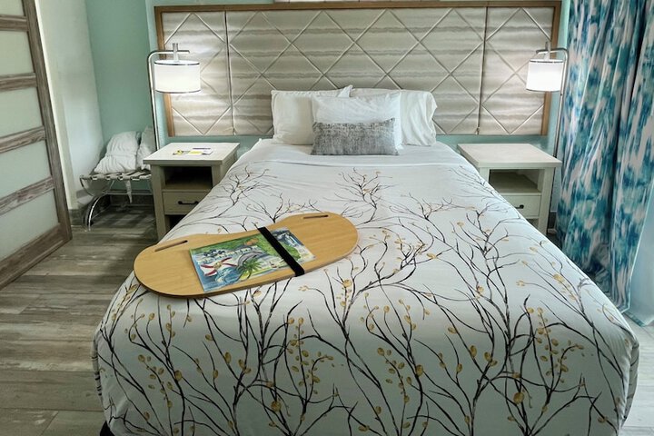 Room 124 of 206