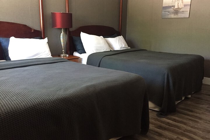 Room 47 of 65
