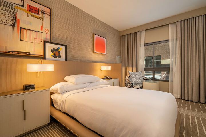 Room 20 of 92