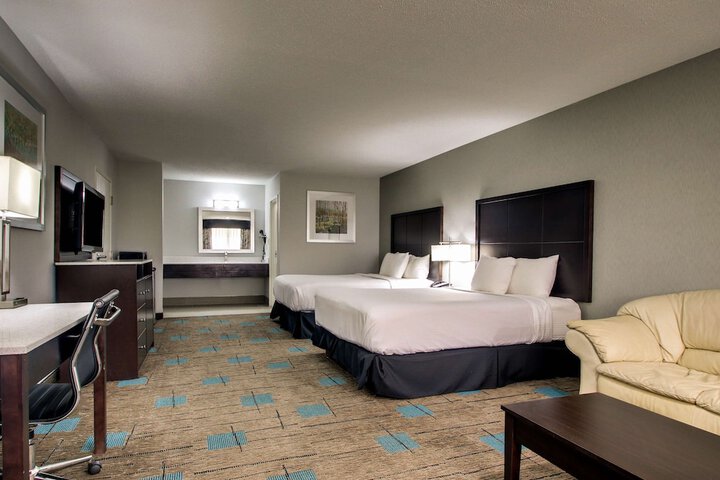 Room 14 of 26