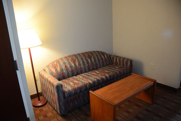 Room 24 of 30