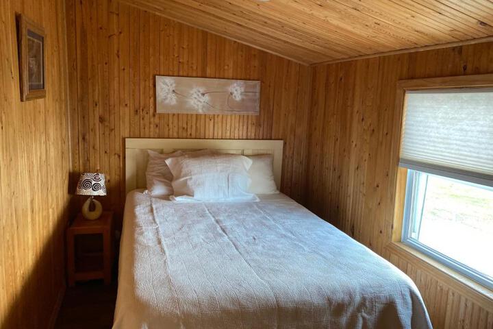 Merland Park Cottages and Motel