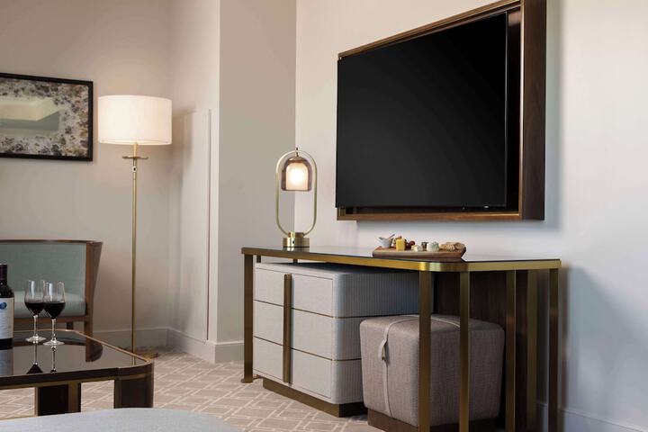 Waldorf Astoria Orlando - An Official Walt Disney World Hotel