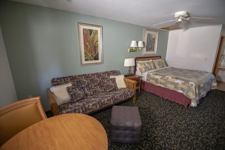 Room 44 of 95