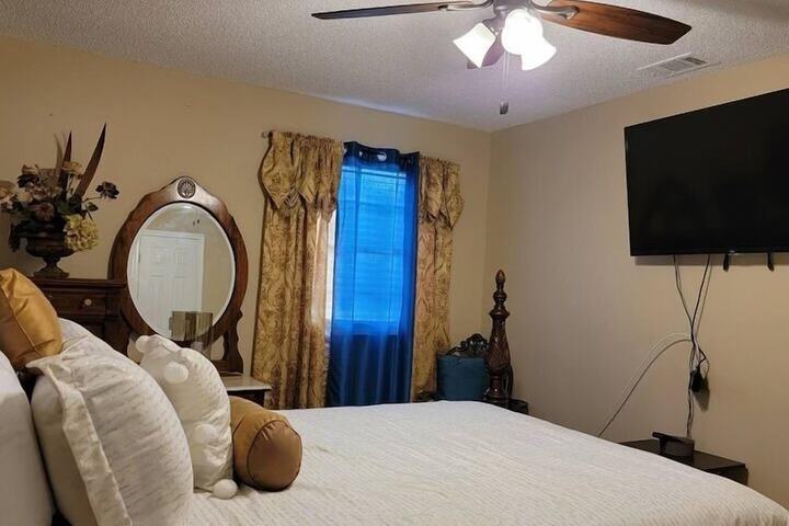 Oak Haven - Savannah Gateway