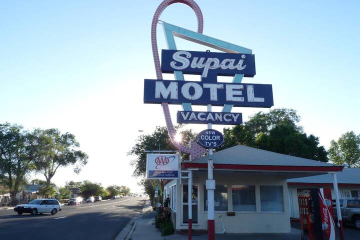 Hotel 4 of 44