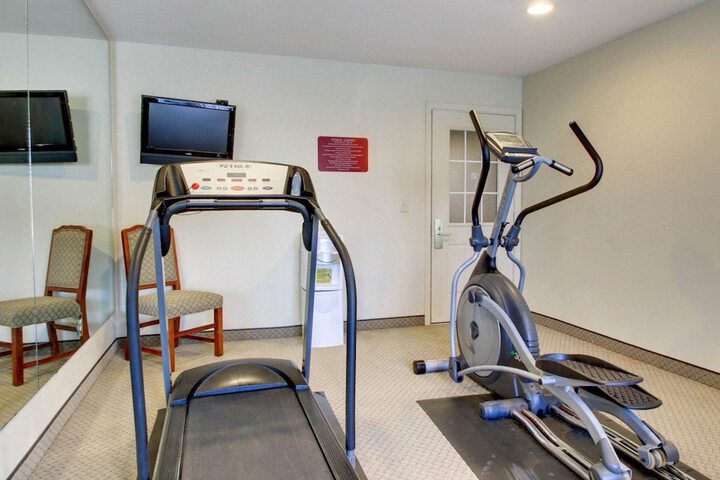 Health and Fitness 28 of 32