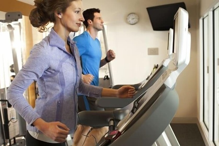 Health and Fitness 30 of 33