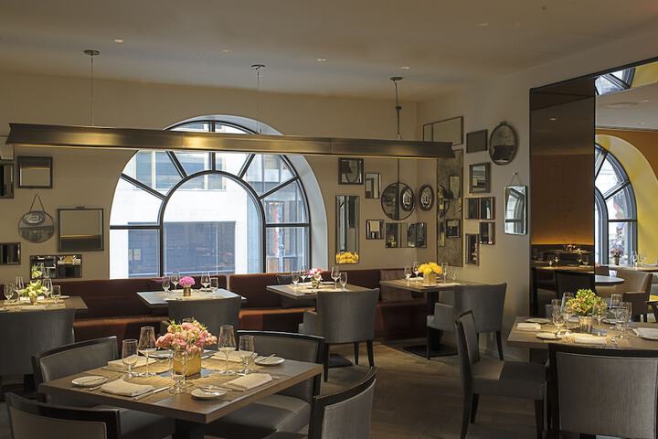 Dining 70 of 101