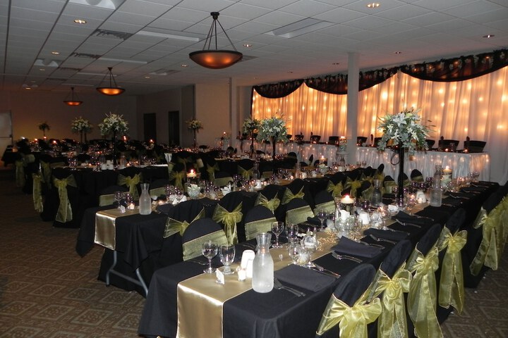 Baymont by Wyndham Jamestown Conference Center & Water Park
