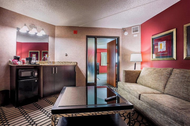 Room 21 of 63