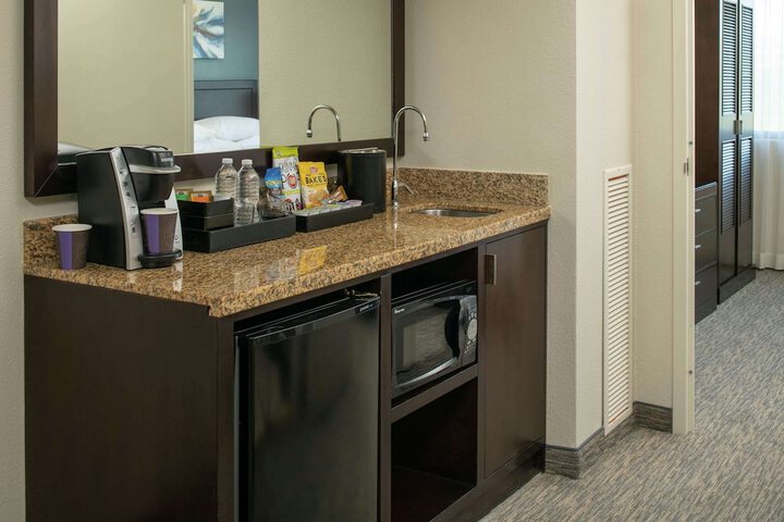 Embassy Suites by Hilton Seattle Tacoma International Airport