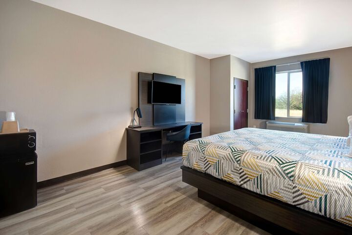 Motel 6 Fort Worth TX – I-35 & I-20
