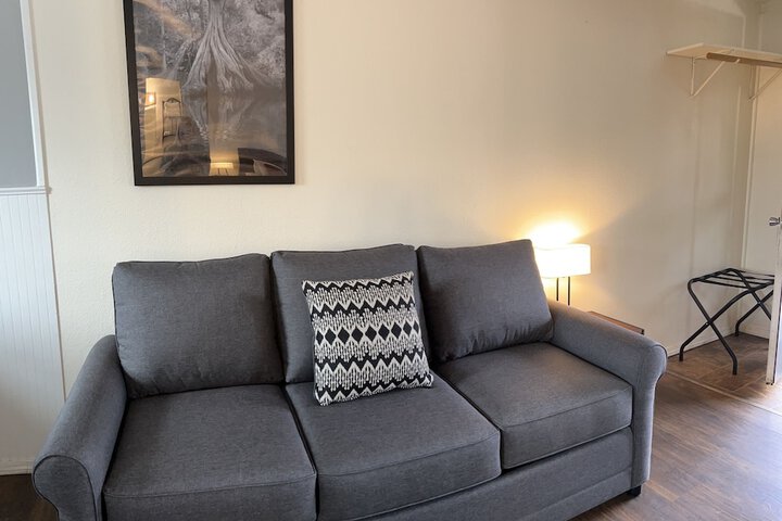 Room 43 of 58