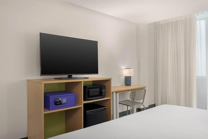 Spark by Hilton Seattle Airport