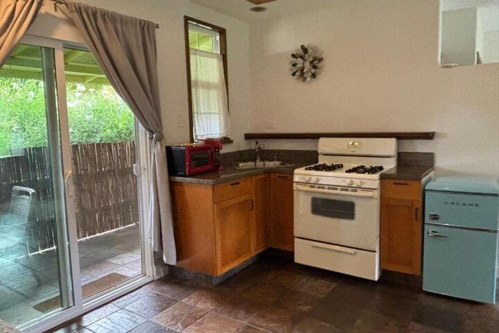Banyan Tree B & B Retreat