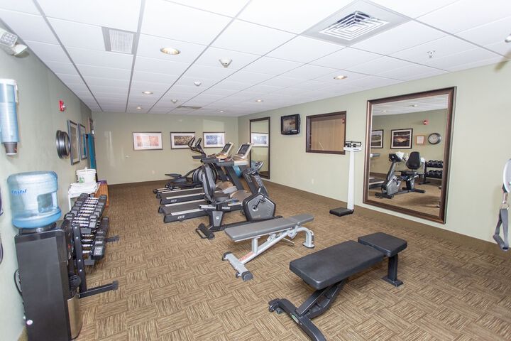 Staybridge Suites Bowling Green by IHG