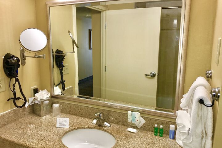 Room 13 of 49