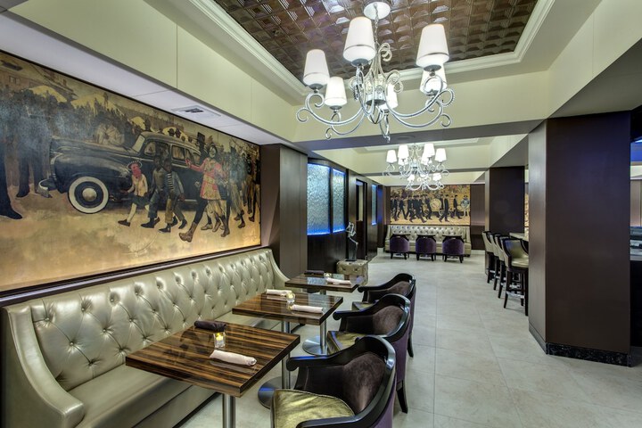 Dining 71 of 84