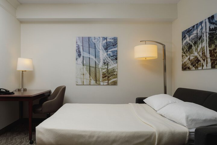 Room 35 of 46