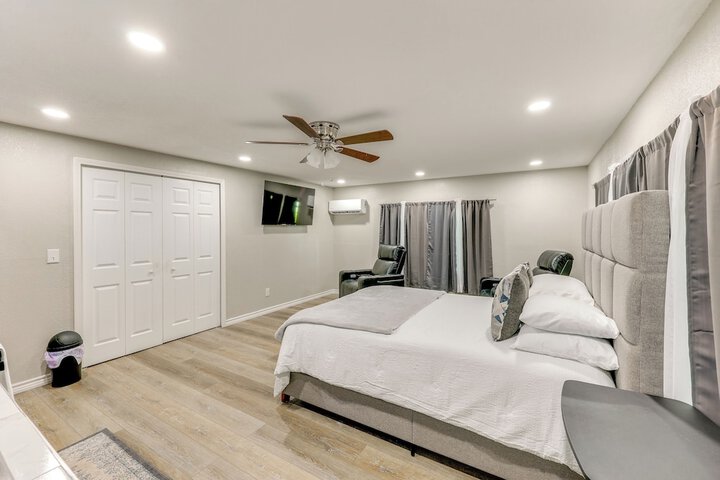 Private Yard: Pet-friendly Studio in New Boston!