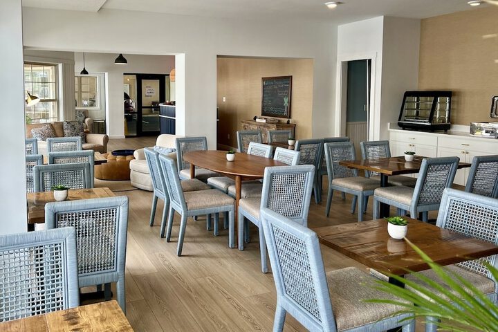 Beach View Hotel