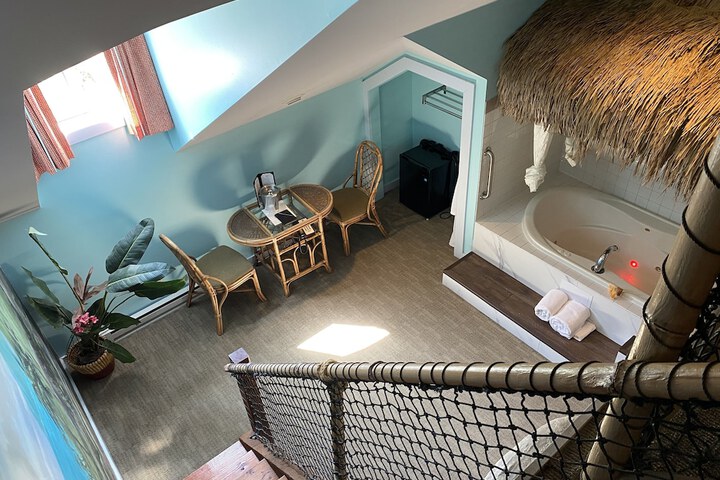 Room 51 of 151