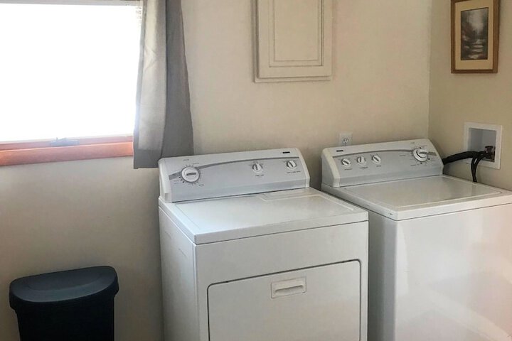 Room 105 of 152