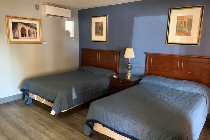 Room 20 of 32