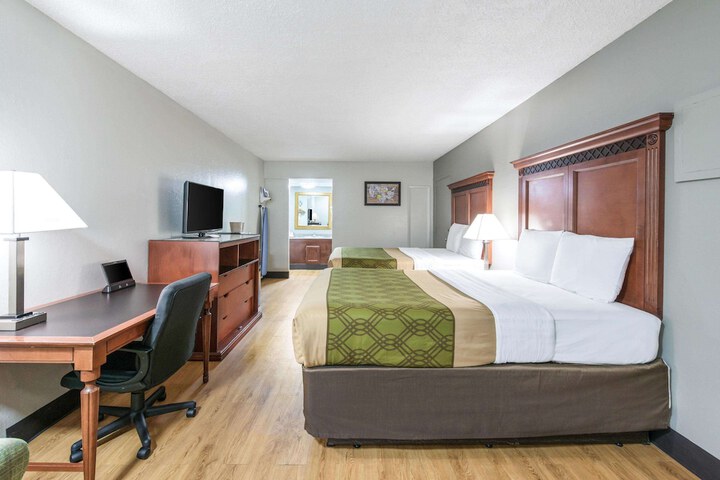 Room 16 of 16