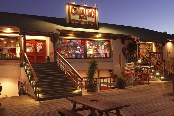 Kemah Boardwalk Inn