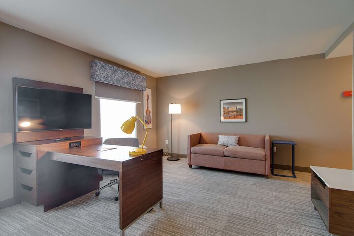 Room 36 of 53