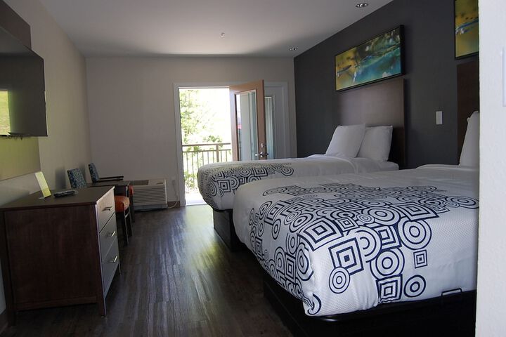 Room 49 of 150