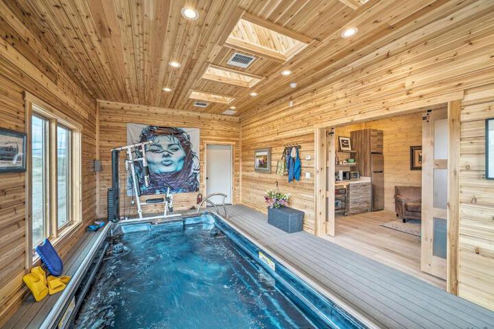 Ennis Lake Studio w / Kayak Pool & Fire Pit!