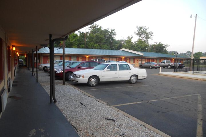 Property Grounds 51 of 57