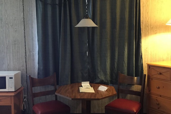 Z Bar Motel
