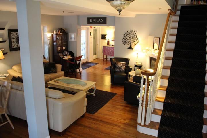 Hotel Interior 13 of 91