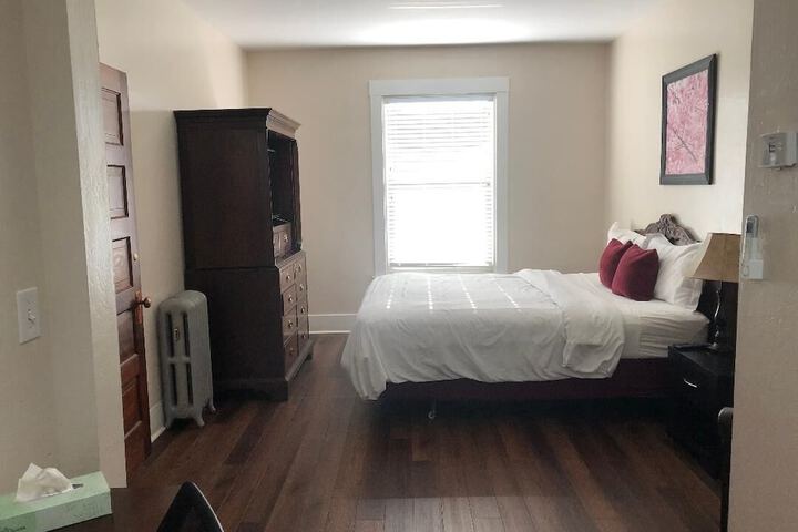 Room 35 of 37