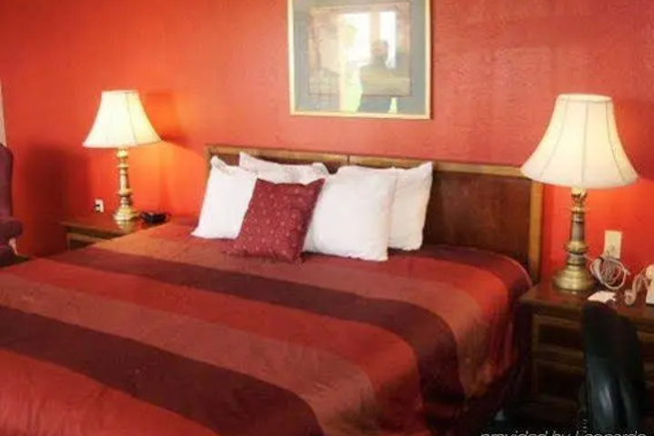 Rodeway Inn