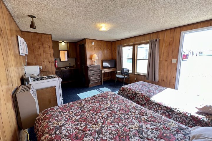Room 16 of 51