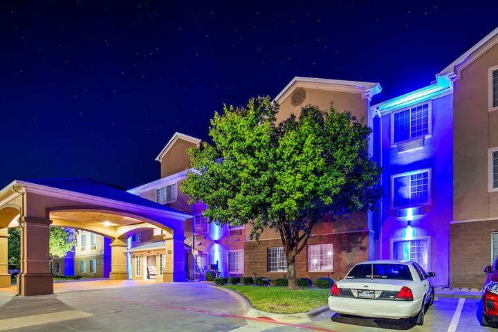 Best Western Plus Cutting Horse Inn & Suites