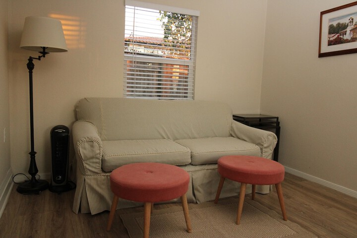 Room 30 of 74