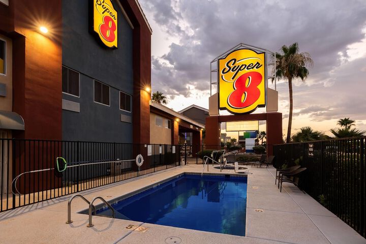 Super 8 by Wyndham Marana / Tucson Area