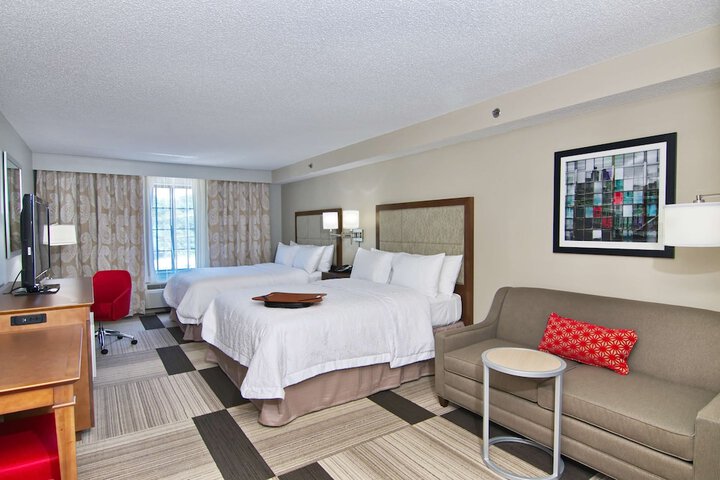Room 15 of 52