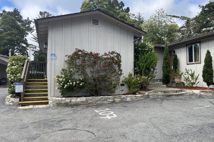 Hotel 4 of 88