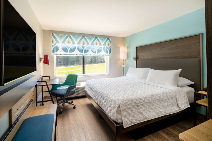Room 14 of 40