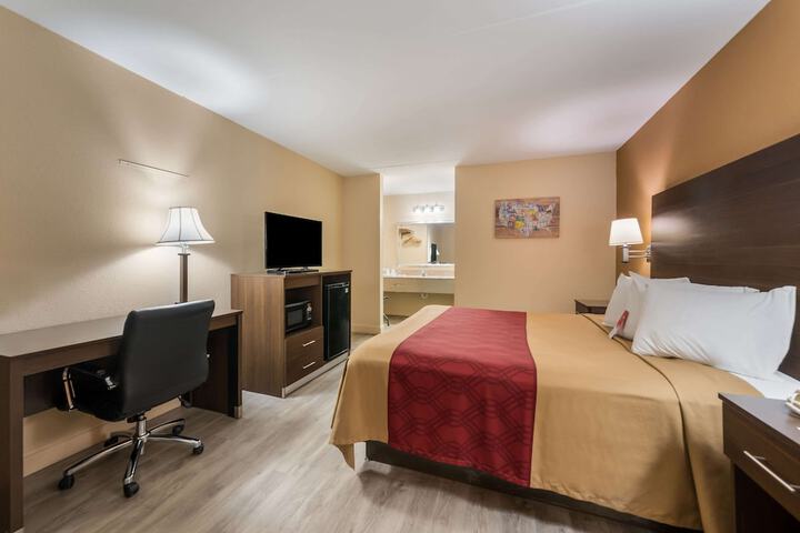 Room 15 of 21