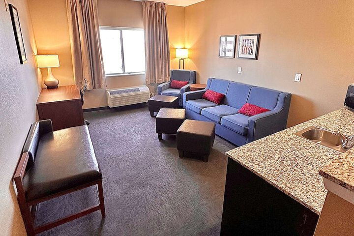 Room 8 of 20