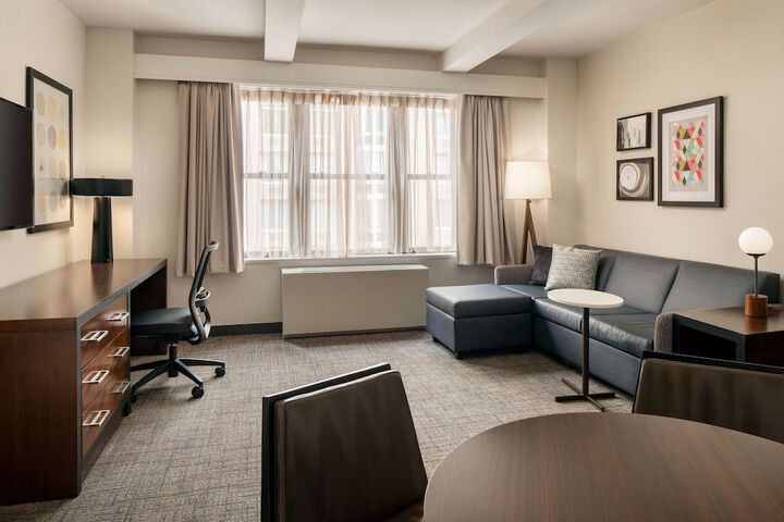 Room 32 of 56